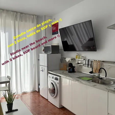 La Manga Km 0, Pisos Estudios - Planta Baja - 100M De La Playa - Studio Flats - Ground Floor - 100M From The Beach, Cada Con Bicis & Tabla Sup, Piscina & Padel & Tenis & Mas - Each With Bikes & Sup Board, Pool & Paddle & Tennis & More Exterior photo