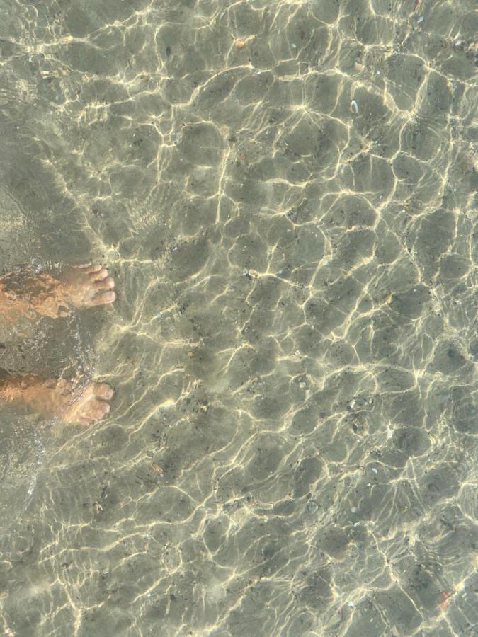 Km 0, Pisos Estudios - Planta Baja - 100m De La Playa - Flats - Ground Floor - 100m From The Beach, Cada Con Bicis & Tabla Sup, Piscina & Padel & Tenis & Mas - Each With Bikes & Sup Board, Pool & Paddle & Tennis & Appartement *