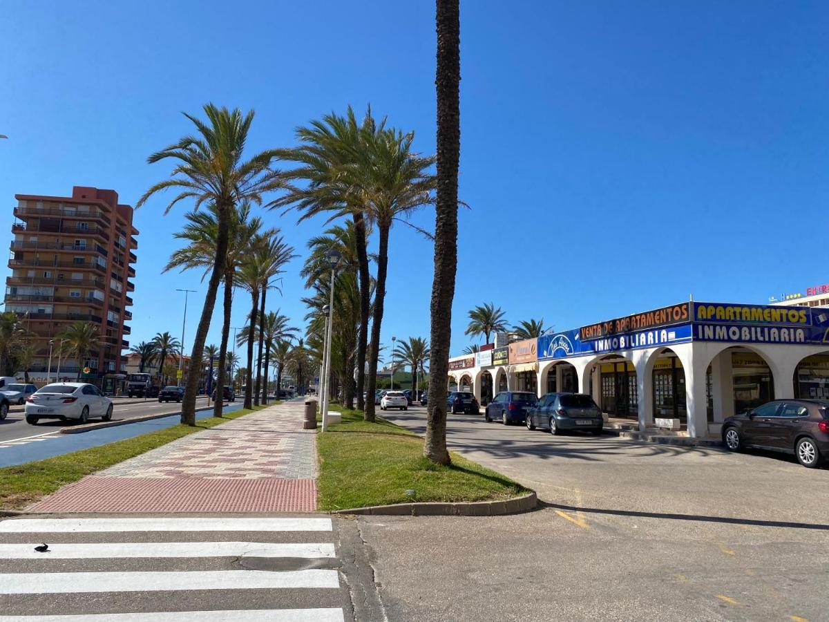 Appartement Km 0, Pisos Estudios - Planta Baja - 100m De La Playa - Flats - Ground Floor - 100m From The Beach, Cada Con Bicis & Tabla Sup, Piscina & Padel & Tenis & Mas - Each With Bikes & Sup Board, Pool & Paddle & Tennis & *