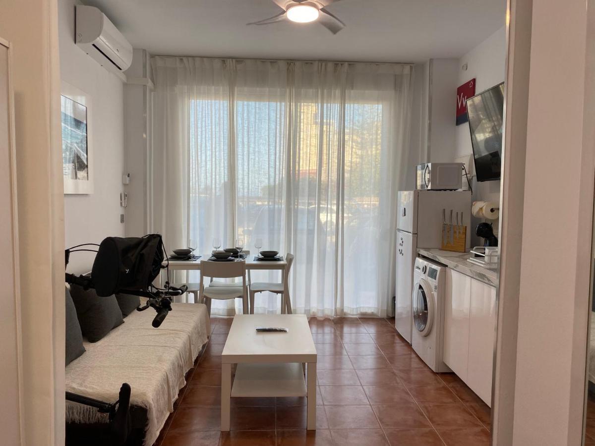 Appartement Km 0, Pisos Estudios - Planta Baja - 100m De La Playa - Flats - Ground Floor - 100m From The Beach, Cada Con Bicis & Tabla Sup, Piscina & Padel & Tenis & Mas - Each With Bikes & Sup Board, Pool & Paddle & Tennis & La Manga del Mar Menor