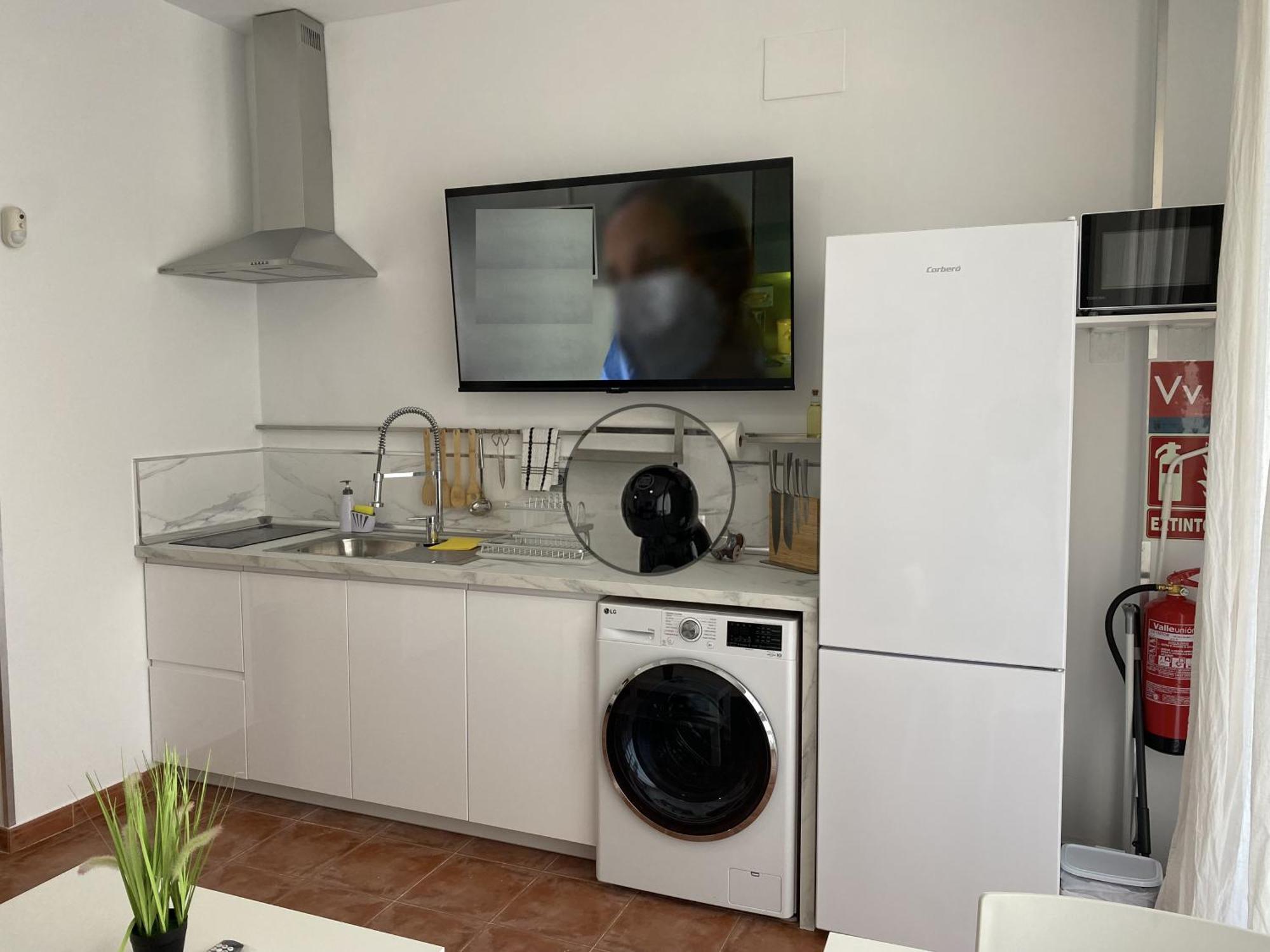 Km 0, Pisos Estudios - Planta Baja - 100m De La Playa - Flats - Ground Floor - 100m From The Beach, Cada Con Bicis & Tabla Sup, Piscina & Padel & Tenis & Mas - Each With Bikes & Sup Board, Pool & Paddle & Tennis & Appartement La Manga del Mar Menor