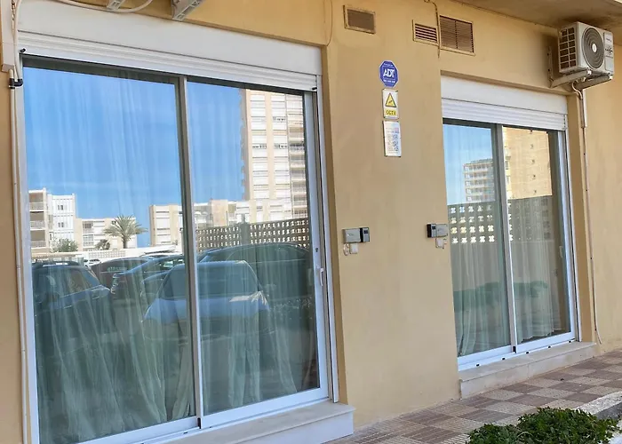 La Manga km 0, piso 100m de la playa - flat 100m from the beach, con bicis, piscina, pádel&tenis y más - with bikes, pool, paddle&tennis&more