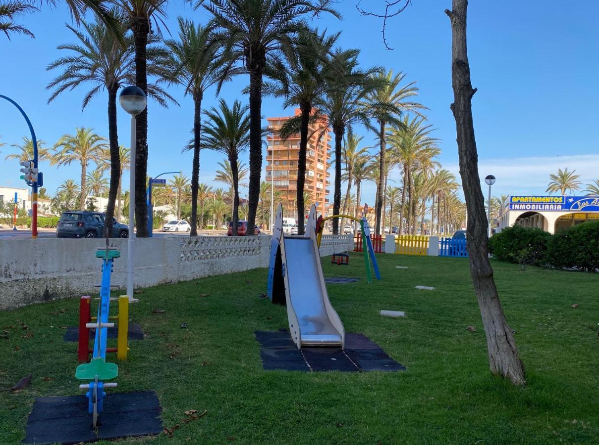 La Manga Km 0, Piso 100m De La Playa - Flat 100m From The Beach, Con Bicis, Piscina, Pádel&tenis Y Más - With Bikes, Pool, Paddle&tennis&more La Manga del Mar Menor