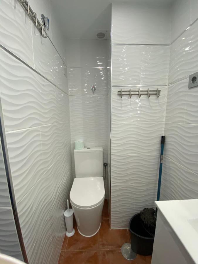 Apartamento La Manga Km 0, Piso 100m De La Playa - Flat 100m From The Beach, Con Bicis, Piscina, Pádel&tenis Y Más - With Bikes, Pool, Paddle&tennis&more *