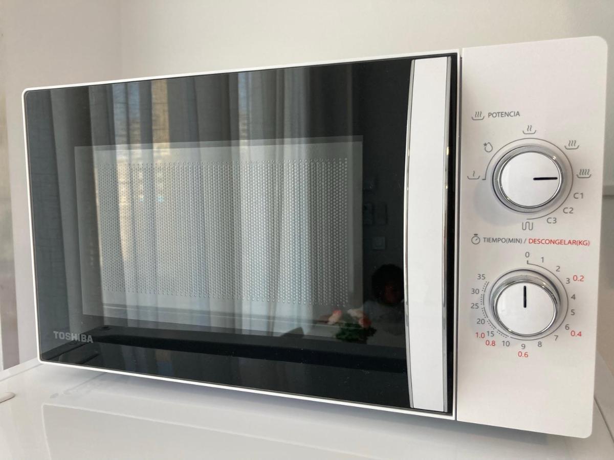 Apartamento La Manga Km 0, Piso 100m De La Playa - Flat 100m From The Beach, Con Bicis, Piscina, Pádel&tenis Y Más - With Bikes, Pool, Paddle&tennis&more La Manga del Mar Menor